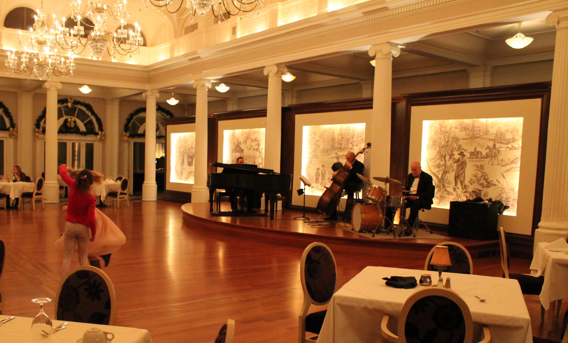 Omni_Homestead_Dinner_Dancing Omni_Homestead_Dinner_Dancing