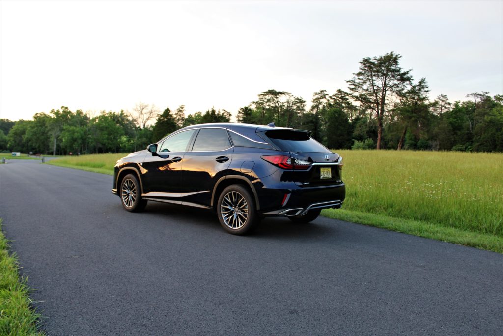 Lexus RX 350 Colonial Roads